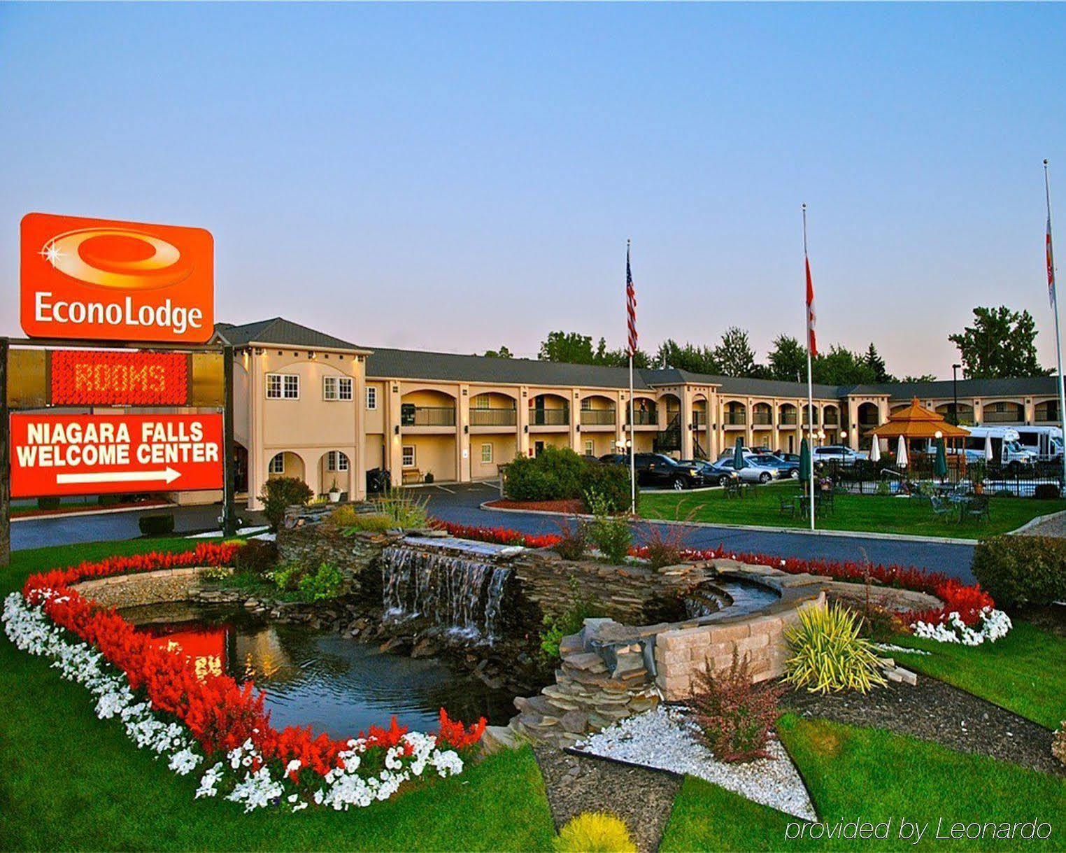 Econo Lodge At The Falls North Niagara Falls Zewnętrze zdjęcie